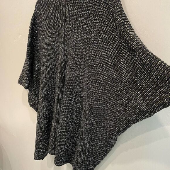 NWT House of Harlow 1960 Black Oversized Knit Shrug - Picture 6 of 7